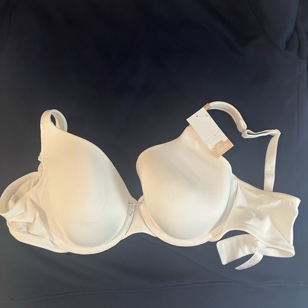 CACIQUE COLLECTION LIGHTLY LINED FULL COVERAGE White‎ 38D